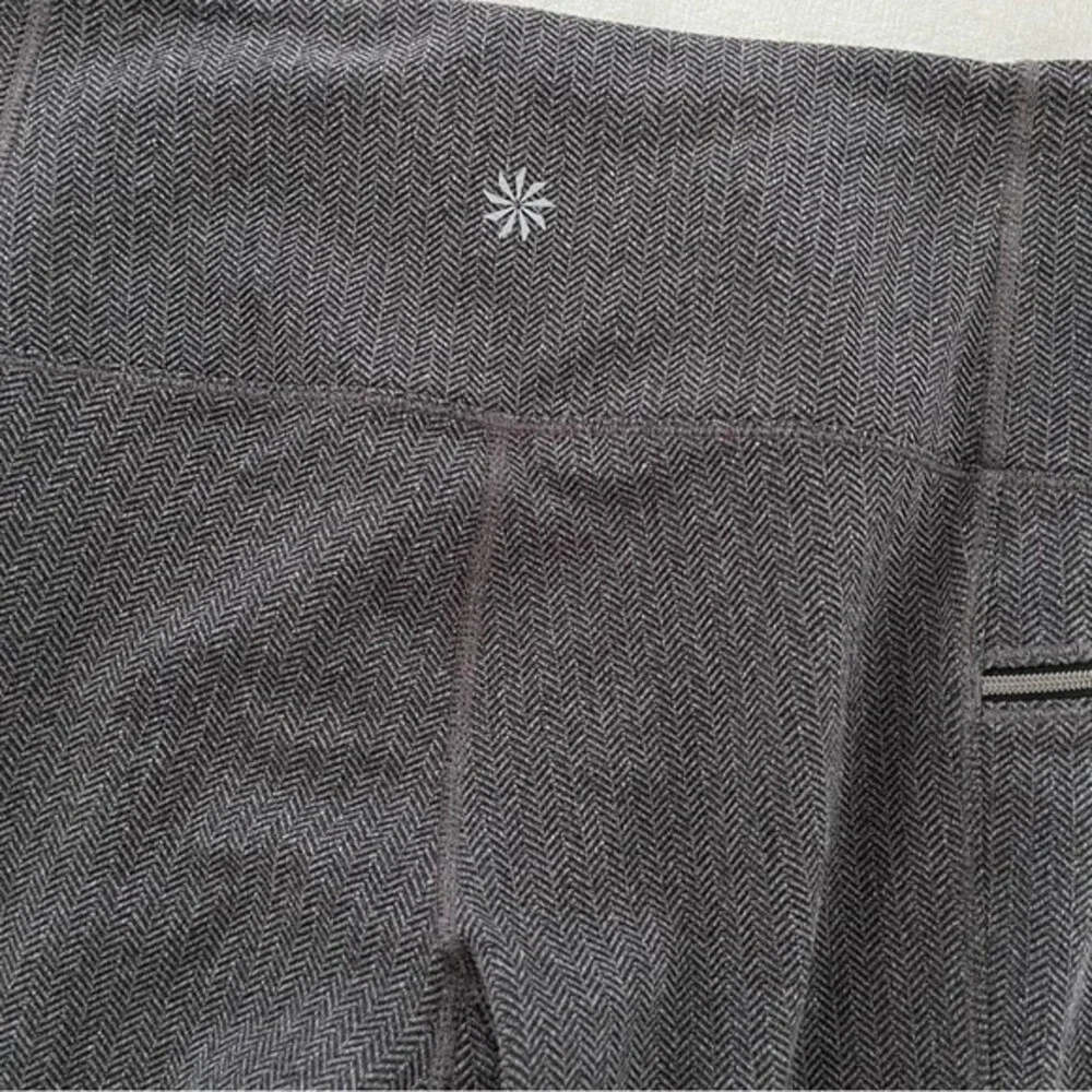 Athleta Herringbone Sly Drifter Tights w/ Zipper Pockets in Grey, Size XS NWOT